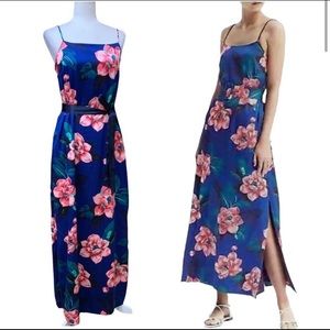 Banana Republic maxi dress blue floral summer sleeveless